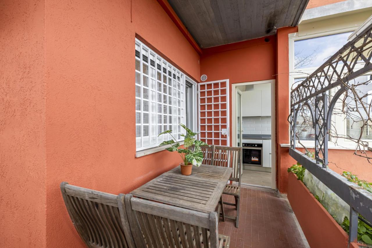 Luminoso Appartamento Con Terrazzo A La Storta Rom Exterior foto